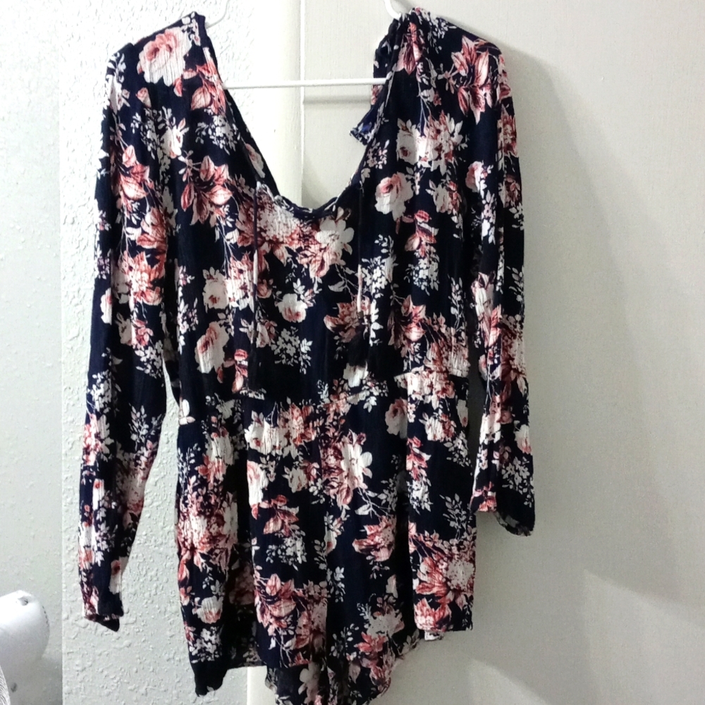 Aeropostale Floral Long Sleeve Romper